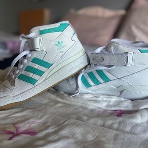 Women’s Adidas high tops 7